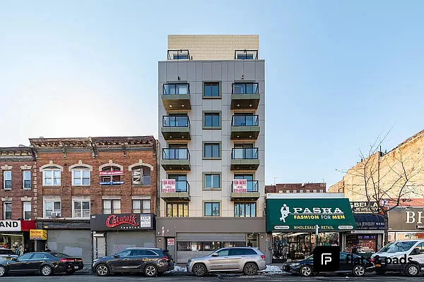 Rented by FLATS & PADS LLC | media 19