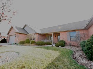 1162 Deerfield Cir #32, Hamilton, OH