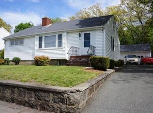 18 Woodcliff Rd, Quincy, MA 02169