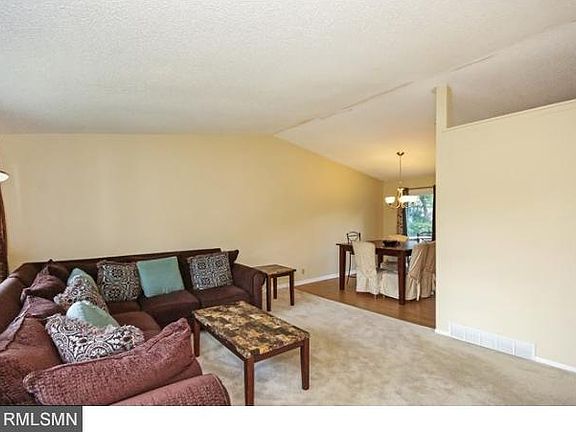 5th image of 8041 Noble Ave N