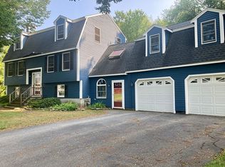 131 Starr Ave, Tewksbury, MA 01876