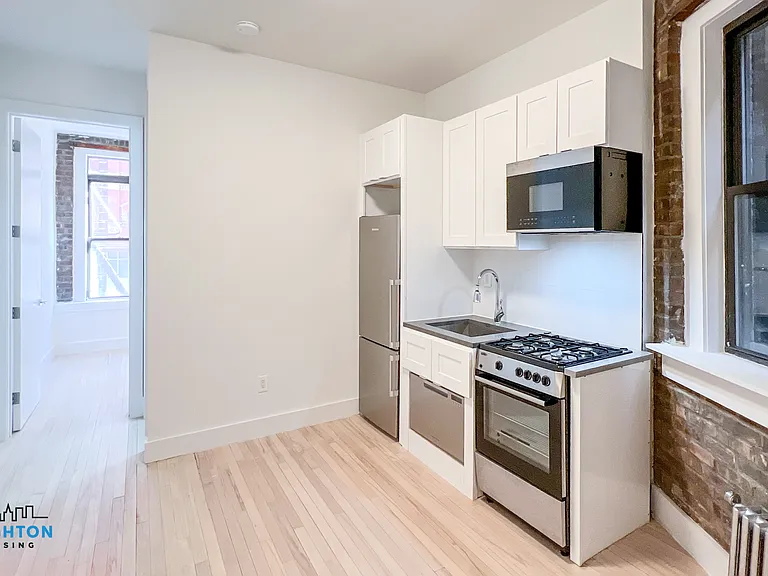 109 Eldridge St #18 — Photo 2
