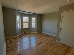 55 Highland St APT 11, Worcester, MA 01609