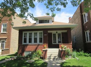 5340 W Dakin St, Chicago, IL 60641