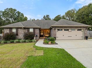 131 Boulder Dr, Petal, MS 39465