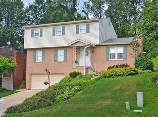 101 Firwood Dr, Pittsburgh, PA 15239