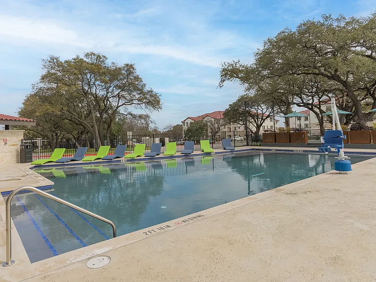Resort-Style Pool