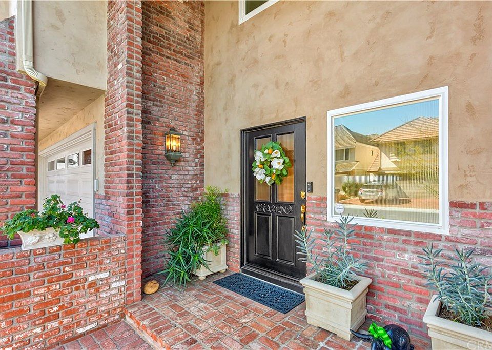 1st image of 6144 Avalon Ct