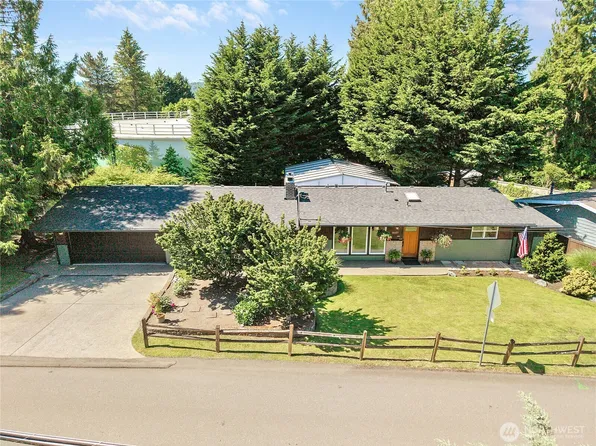 10157 NE 200th Street, Bothell, WA 98011