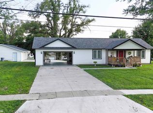 1010 W Washington St, Centerville, IA 52544