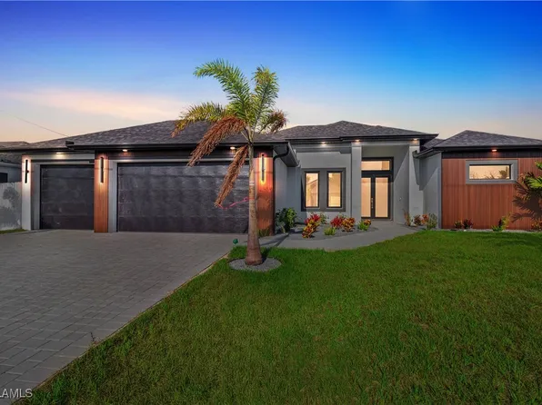 1025 NE 13th Place Cpe, Coral, FL 33909