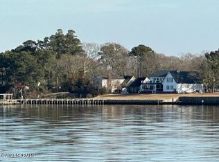 469 Breezy Banks Rd, Roper, NC 27970