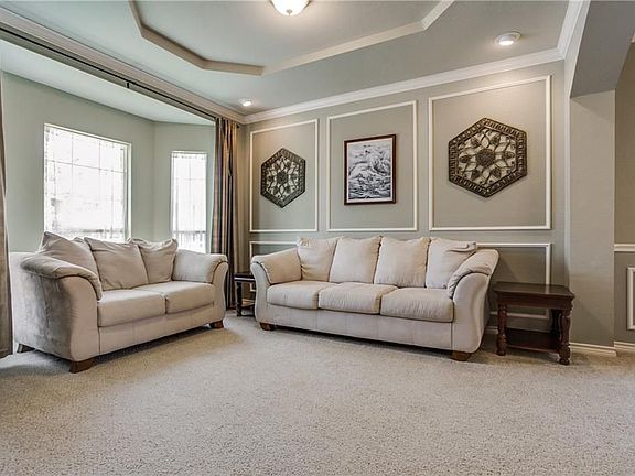 5th image of 13342 Weeping Willow Dr