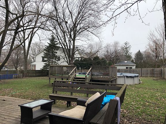 4th image of 410 E Kolberg Ct