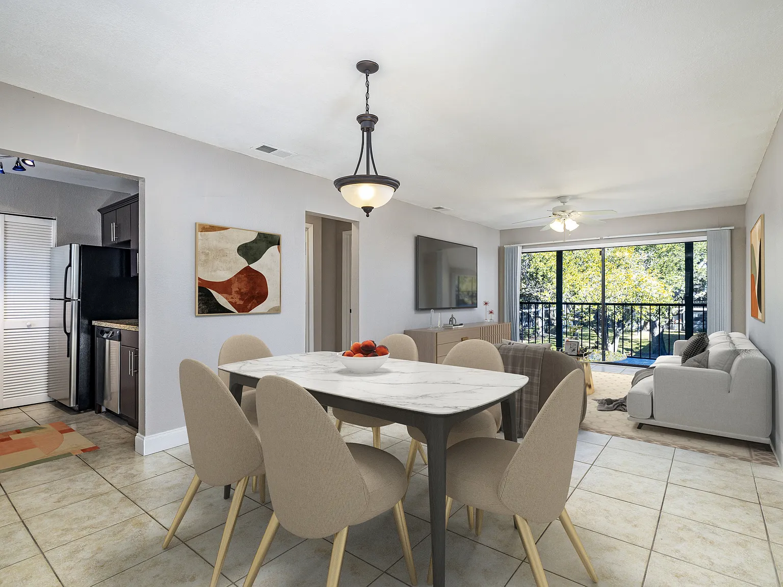 Meridian Luxury Condominiums — Photo 3