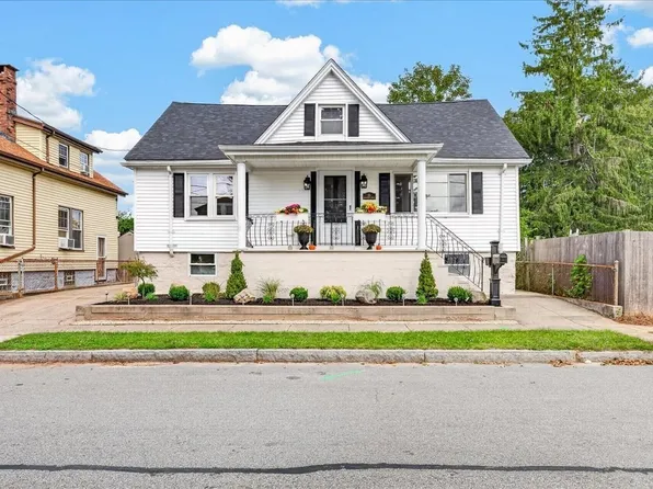 25 Fairmount St, New Bedford, MA 02740