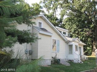 24551 Woodfield Rd, Gaithersburg, MD 20882