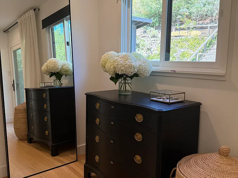 242 N Almenar Dr — Photo 17