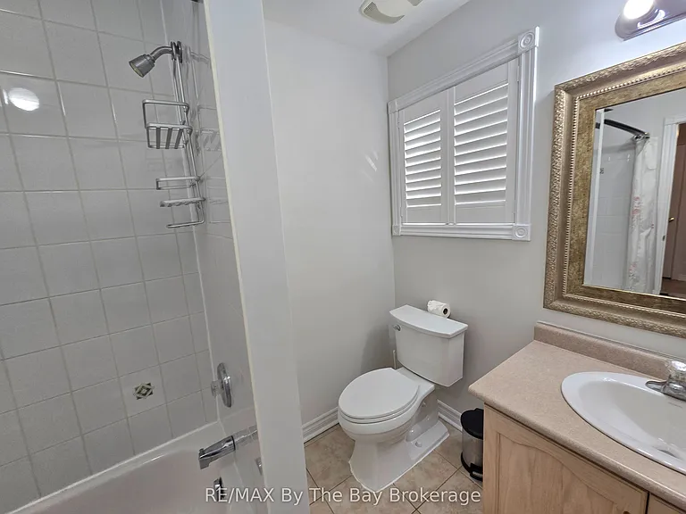 31 Forest Ave #A — Photo 20