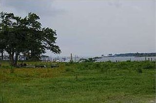 2nd image of 14135 River Rd