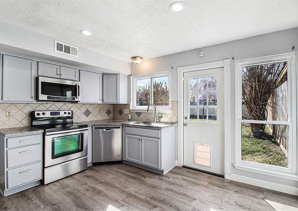 1st image of 19323 Plantain Dr