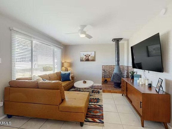 4th image of 737 E Papago Dr