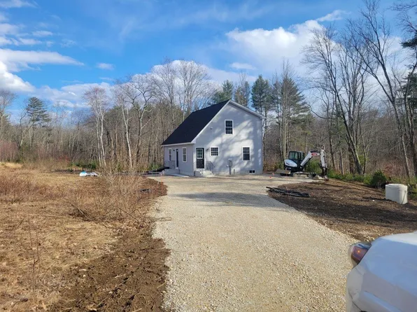 40 Main Street, Chichester, NH 03258