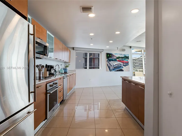 3250 NE 1st Ave #715 — Photo 9