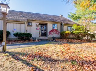 670 Heritage Vlg #B, Southbury, CT 06488