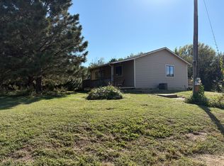 6163 N Holmes Rd, Salina, KS 67401