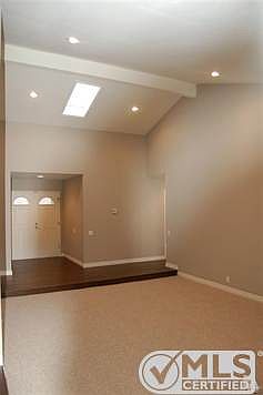5th image of 222 N Charro Ave
