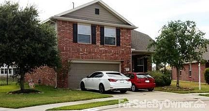 Front of House
						:
						Beautiful!