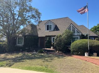 930 McKevett Rd, Santa Paula, CA 93060