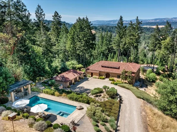 1315 W Dry Creek Road, Healdsburg, CA 95448