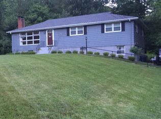 16 Woodland Hts, Rockfall, CT 06481