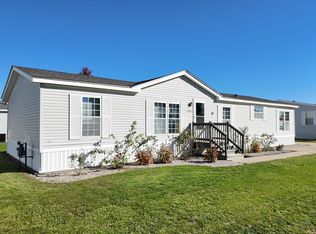 3236 Waverly Park, Holland, MI