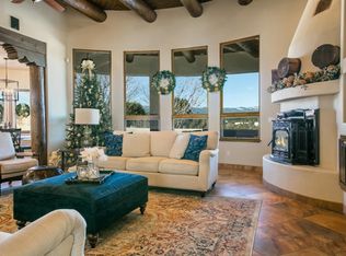 7 Deer Meadow Ct, Tijeras, NM 87059