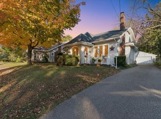 728 Montrose Ave, Kalamazoo, MI 49008