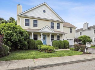 37 Baxter Rd, Pawling, NY 12564