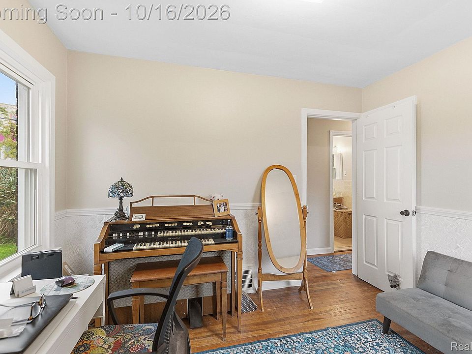 853 Wordsworth St, photo 18