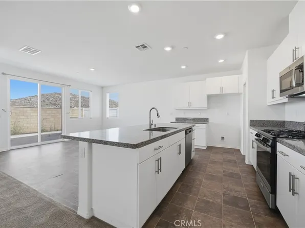 27215 Lost Palm St, Menifee, CA 92585