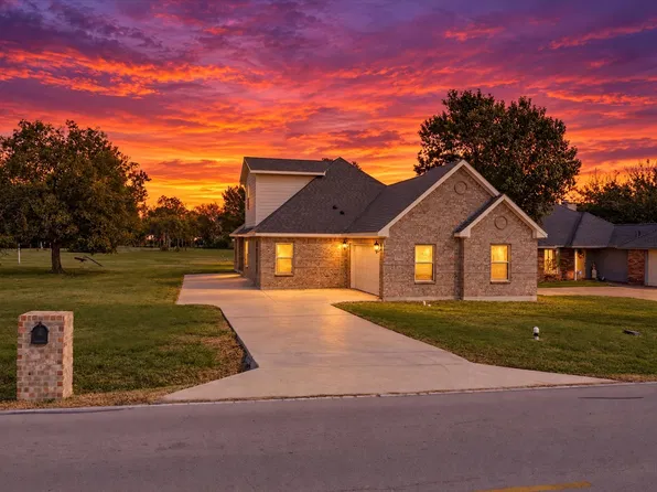 2312 Rogers Ave, Lancaster, TX 75134