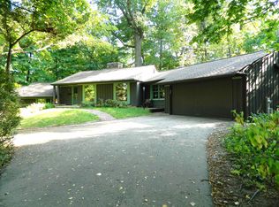 3121 Crosby St, Rockford, IL 61107
