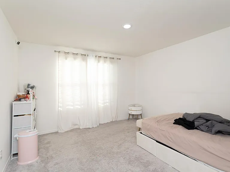 36094 W Santa Barbara Ave — Photo 15