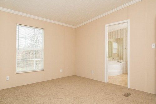 5th image of 1803 E Myrtle Ave