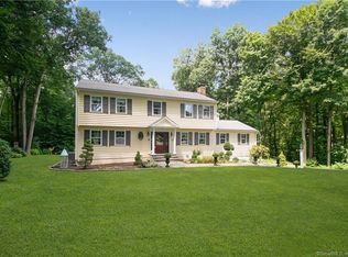 130 Sentry Hill Rd, Monroe, CT 06468