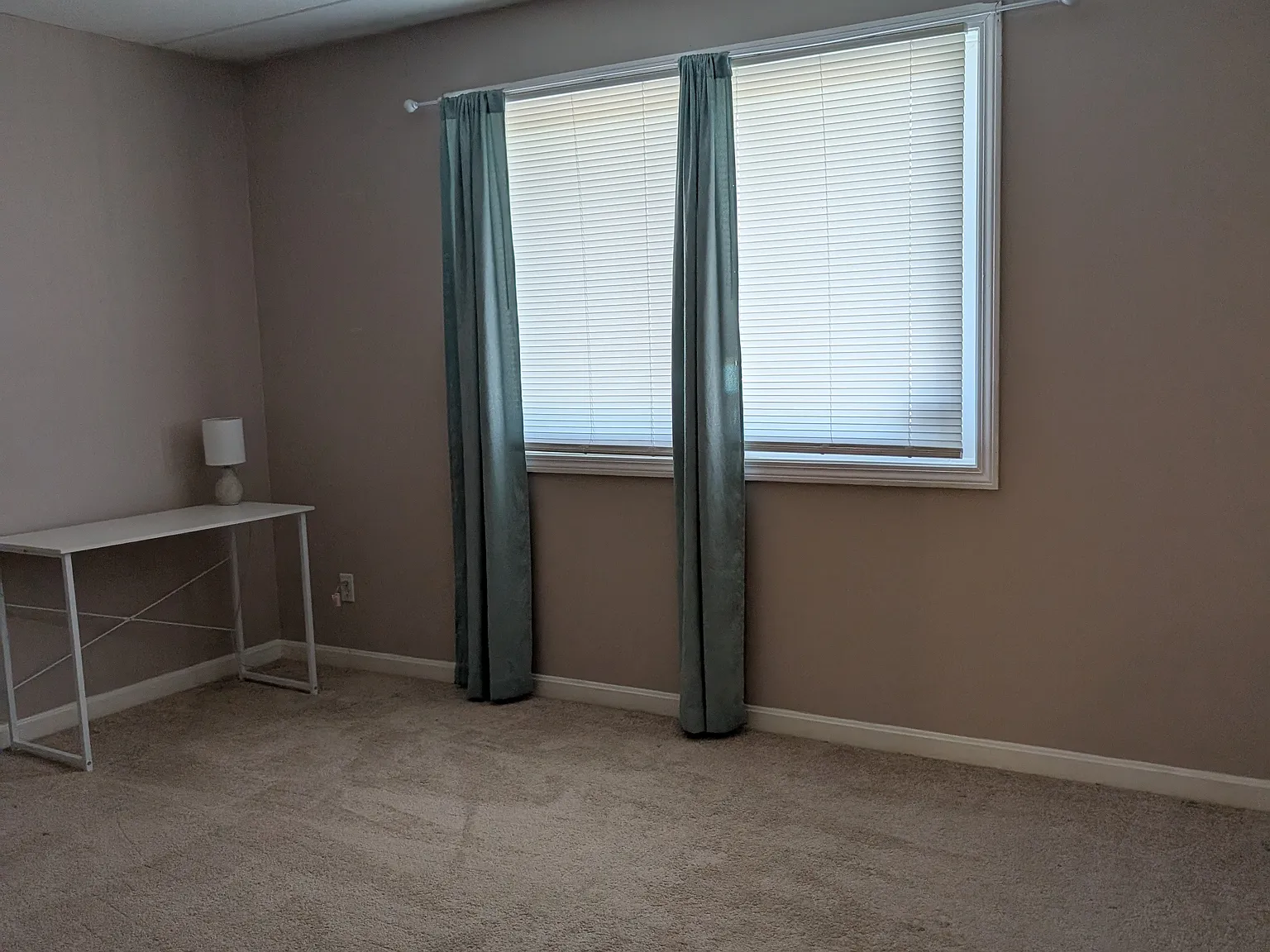 2 bed, 1163 sqft, $1,100 — Photo 1