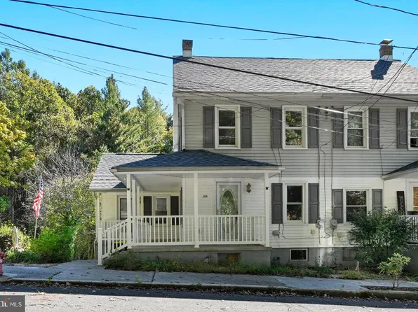 2139 Main St, Pottsville, PA 17901