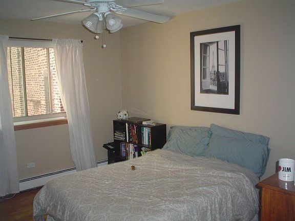 5th image of 2629 N Hampden Ct