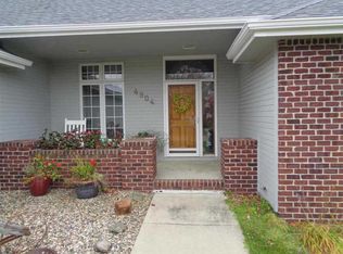 4904 Singing Hills Blvd, Sioux City, IA 51106